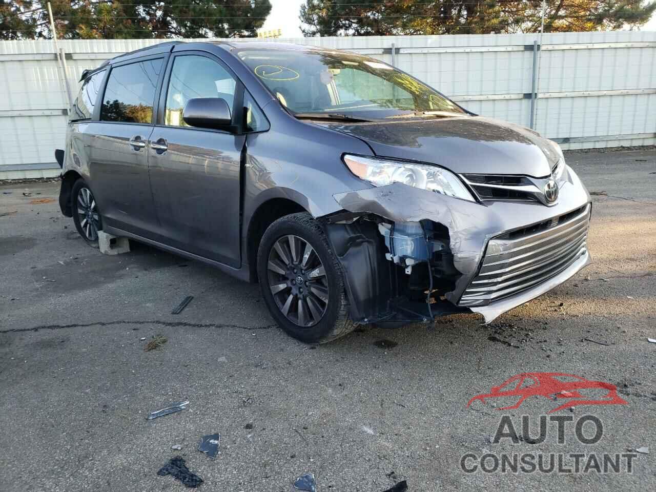 TOYOTA SIENNA 2018 - 5TDDZ3DC5JS196173