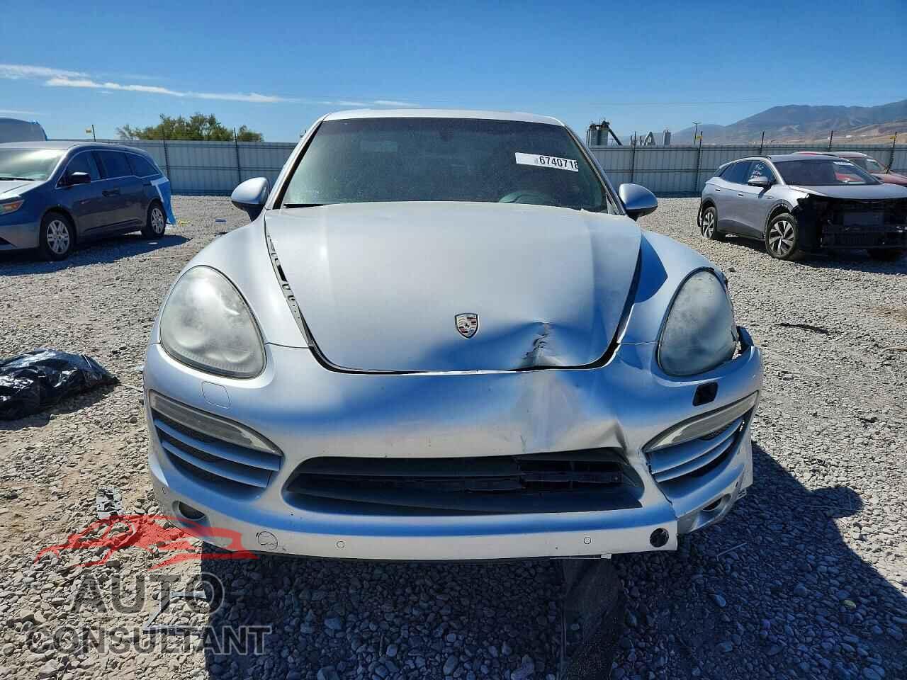 PORSCHE CAYENNE 2012 - WP1AA2A20CLA00479