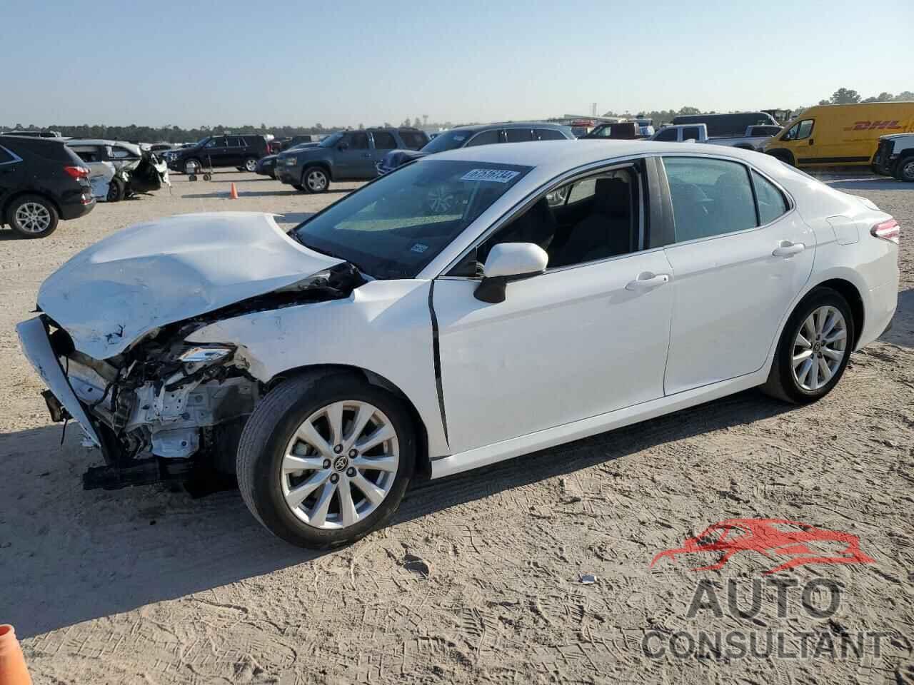 TOYOTA CAMRY 2020 - 4T1C11AK6LU504982