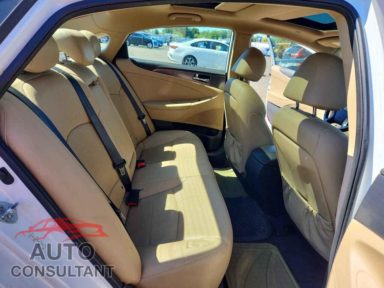 HYUNDAI SONATA 2015 - KMHEC4A4XFA124703
