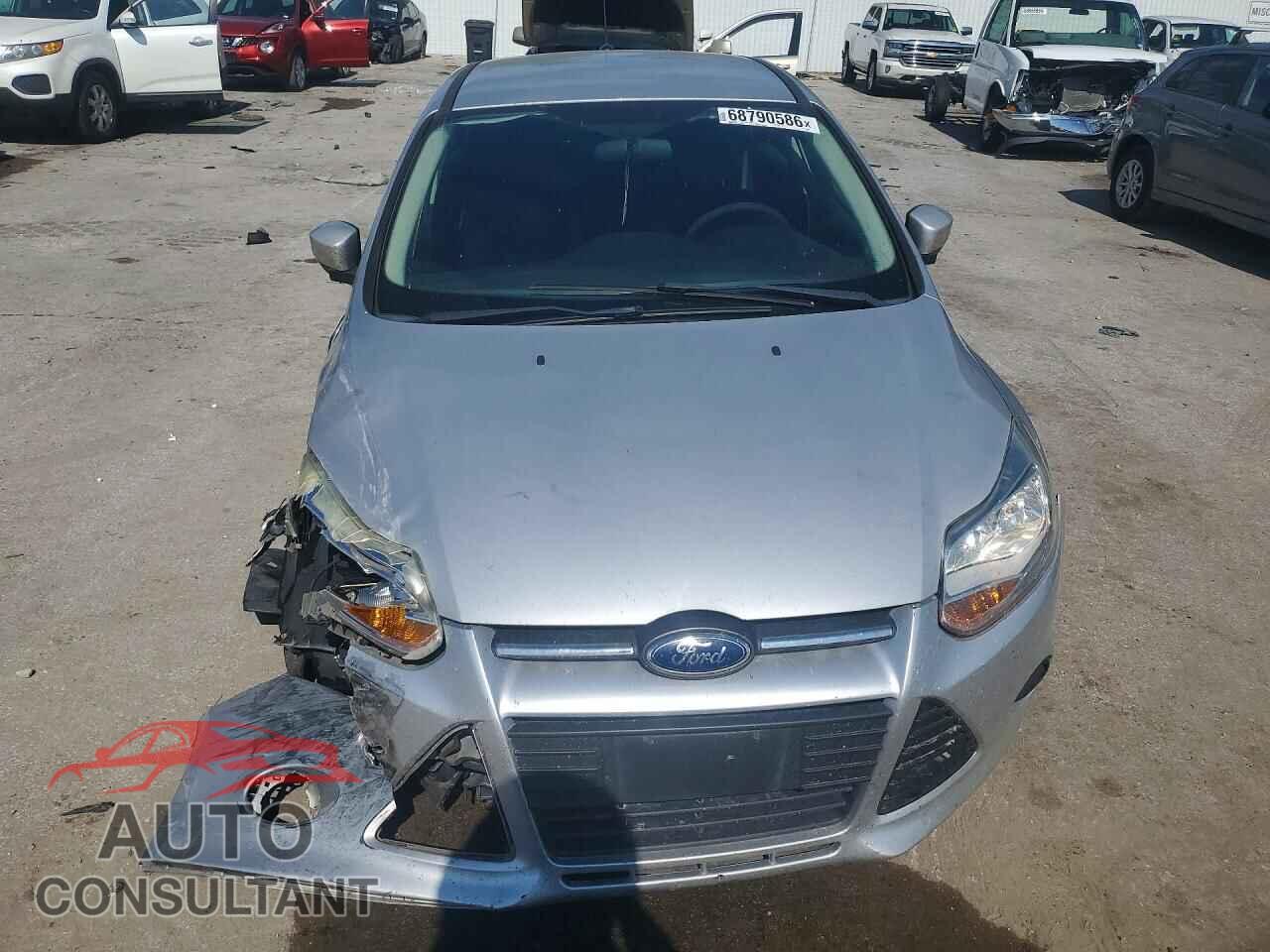 FORD FOCUS 2013 - 1FADP3K2XDL139558