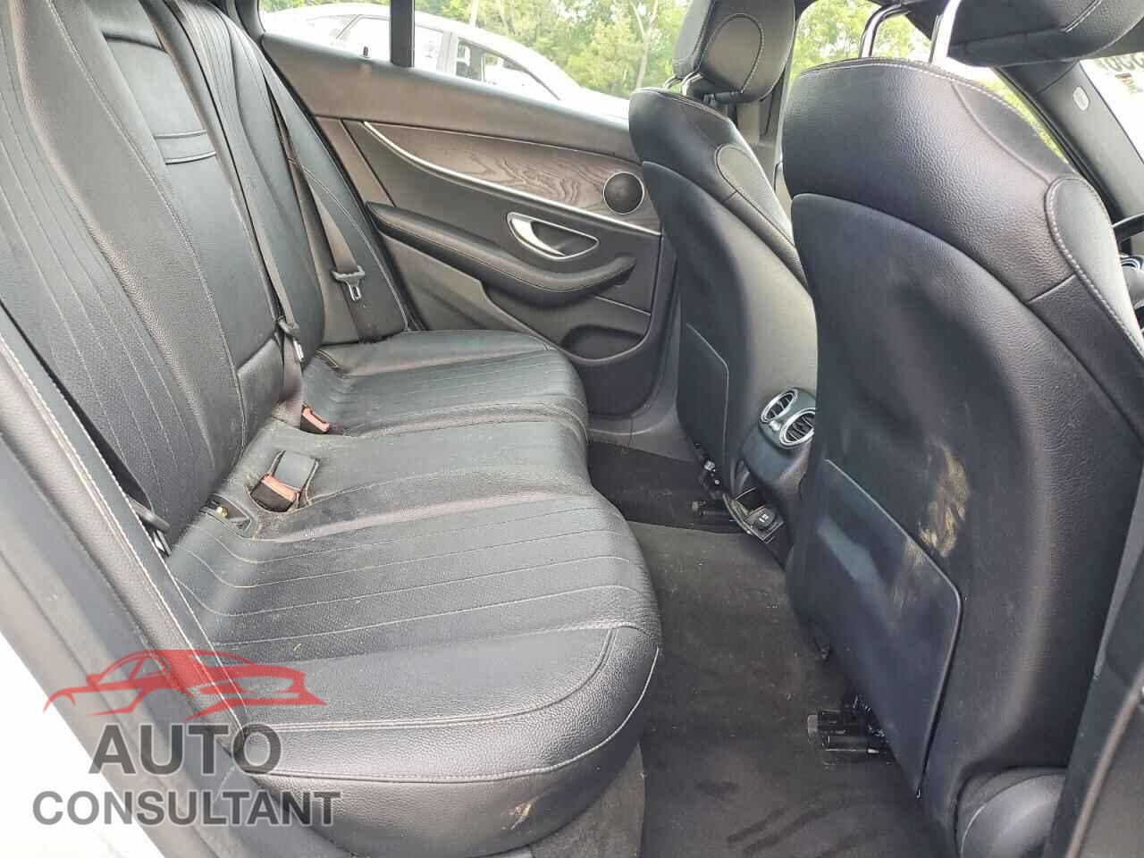 MERCEDES-BENZ E-CLASS 2017 - WDDZF4KB0HA102986