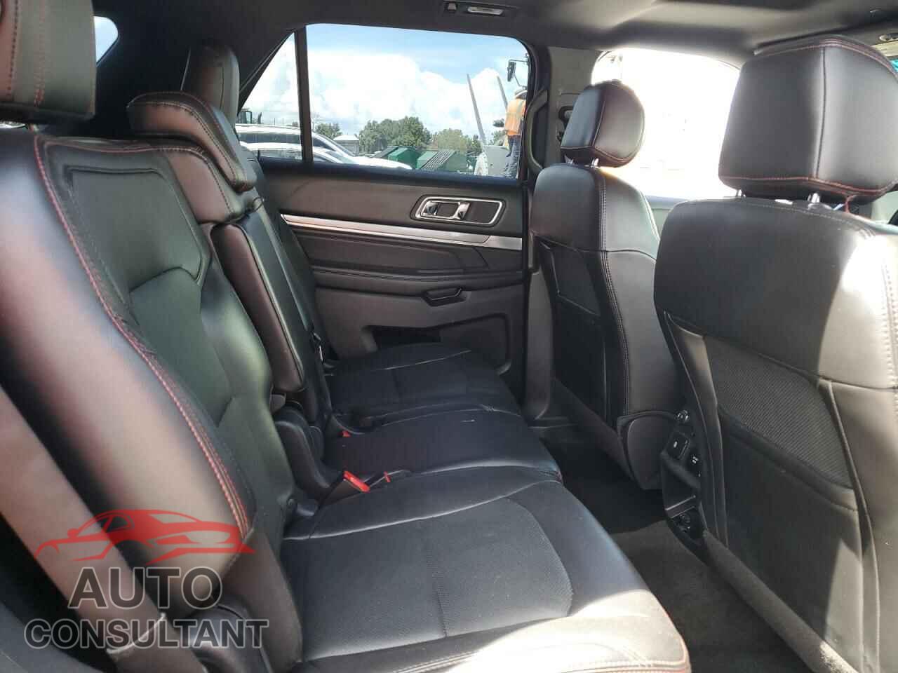 FORD EXPLORER 2017 - 1FM5K8GT4HGA01777