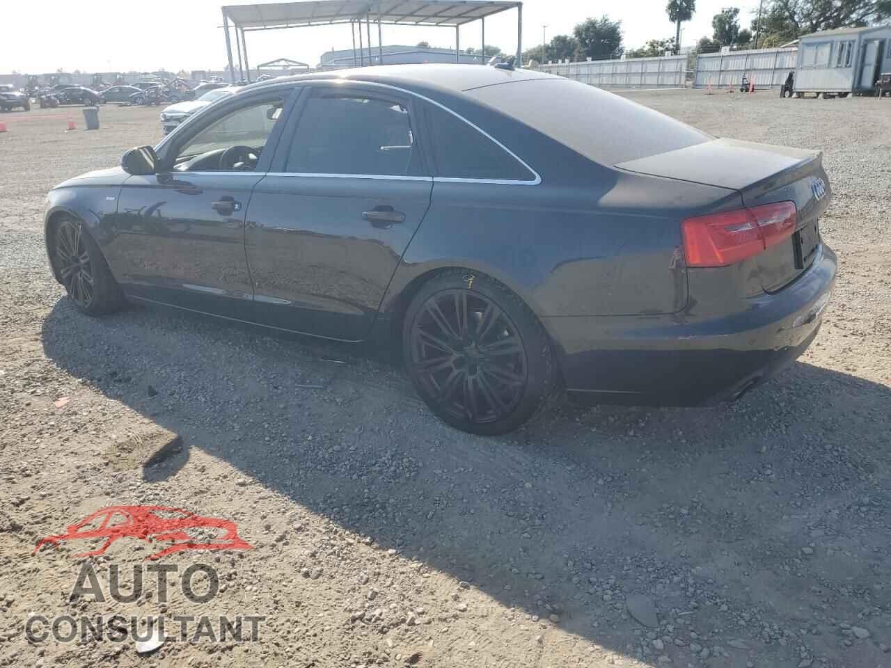AUDI A6 2012 - WAUGGAFC5CN057199