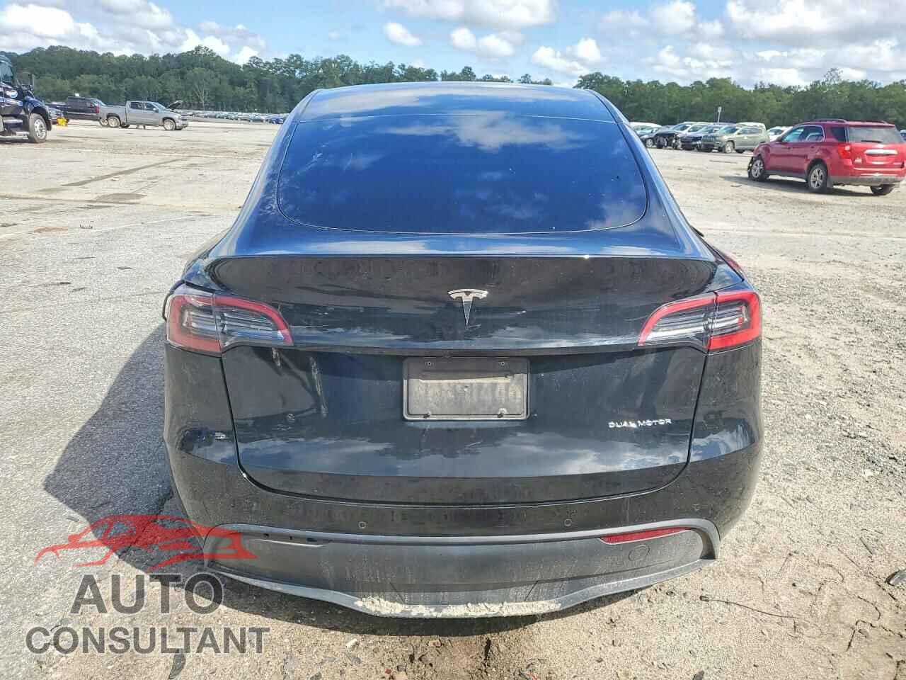 TESLA MODEL Y 2022 - 7SAYGDEE4NF431690