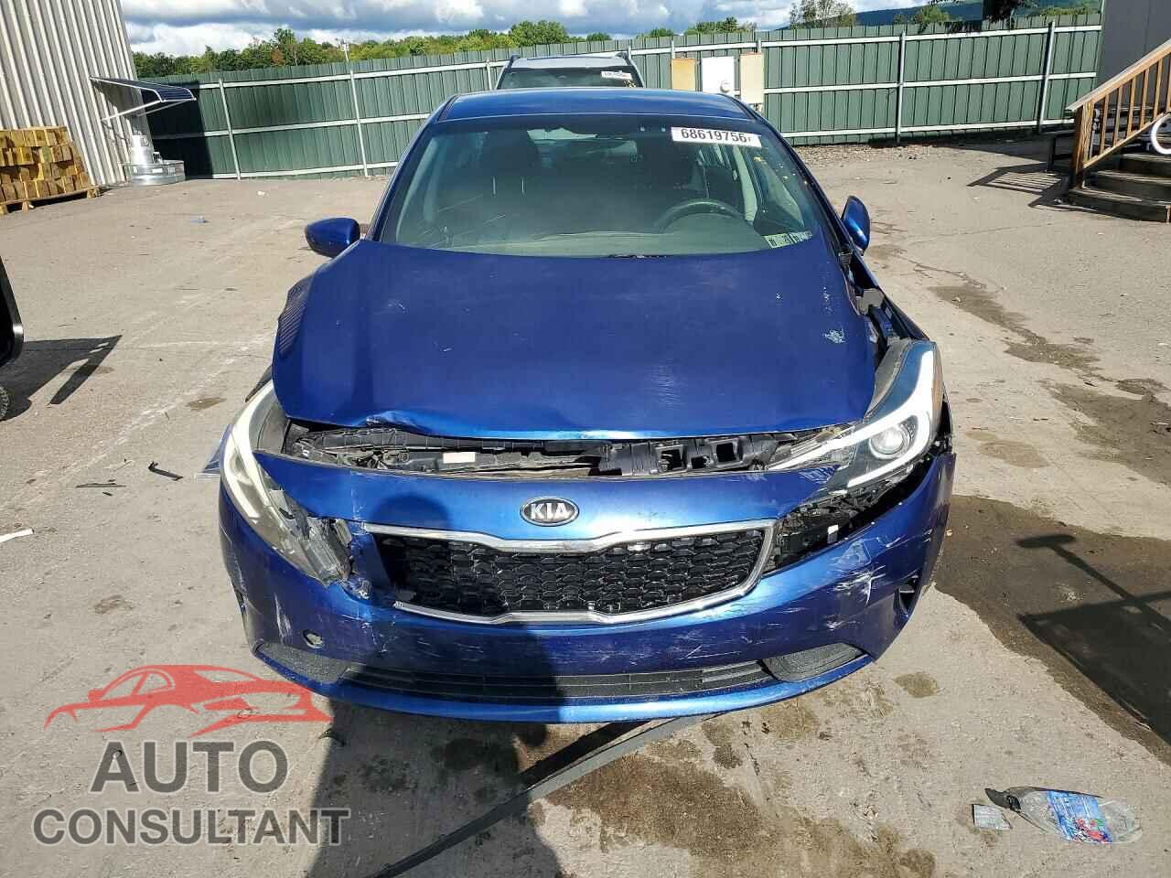 KIA FORTE 2017 - 3KPFK4A71HE149978