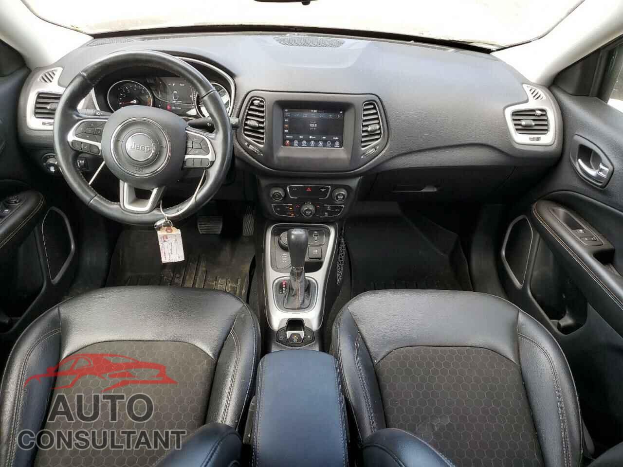 JEEP COMPASS 2020 - 3C4NJDBB5LT246221