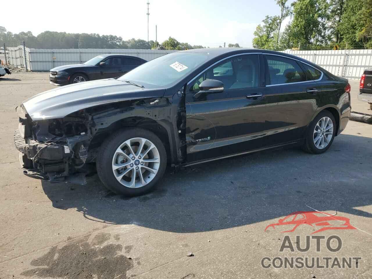 FORD FUSION 2019 - 3FA6P0MU9KR137403