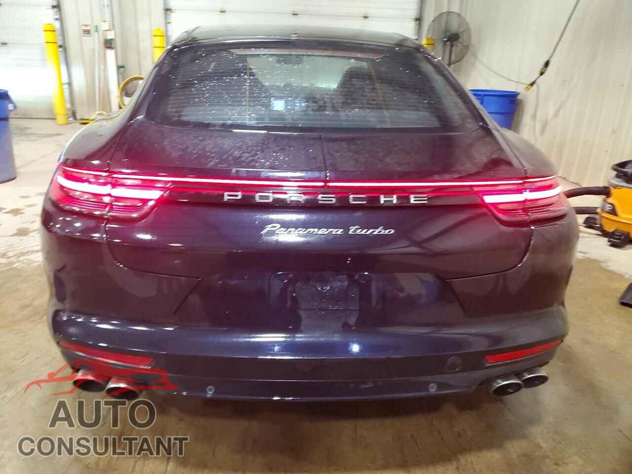 PORSCHE PANAMERA 2018 - WP0AF2A7XJL141460