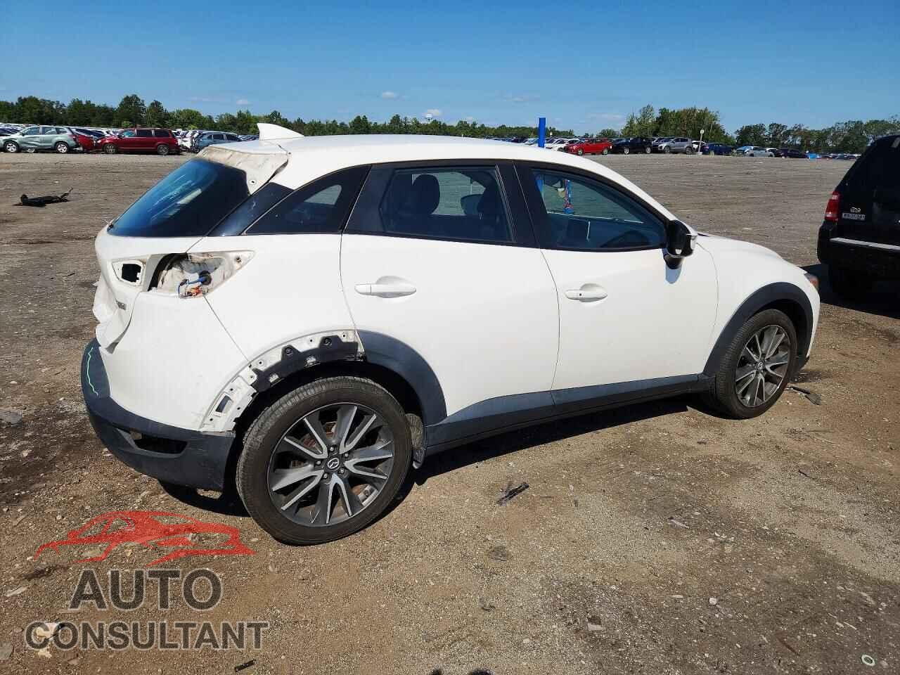 MAZDA CX-3 2017 - JM1DKFC7XH0146697