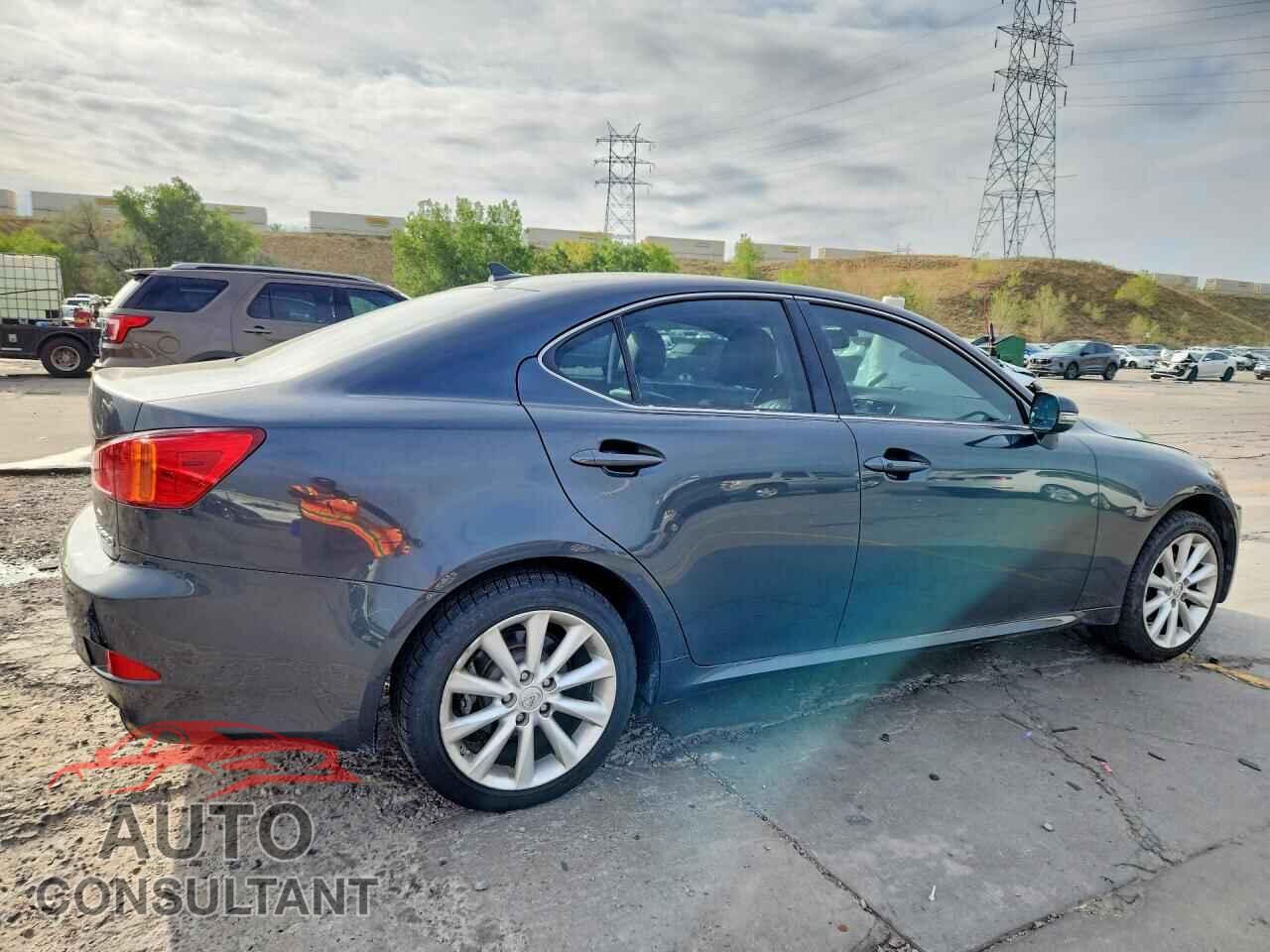 LEXUS IS 2009 - JTHCK262092028828