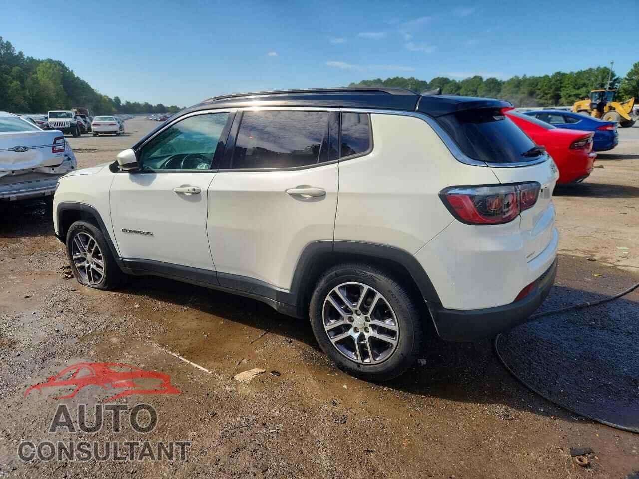 JEEP COMPASS 2018 - 3C4NJCBB8JT194610