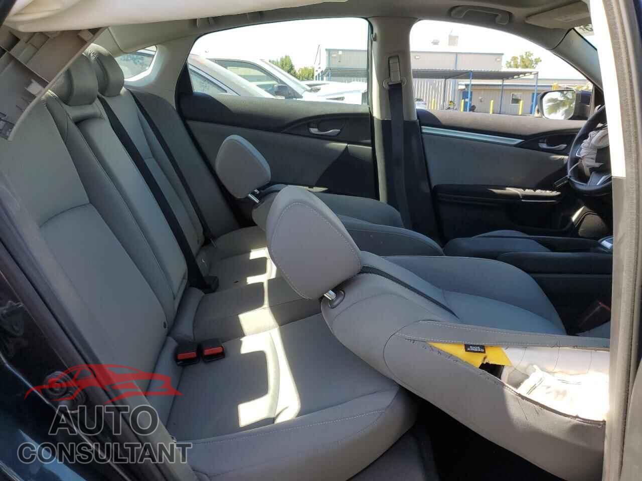 HONDA CIVIC 2017 - 19XFC2F89HE204616