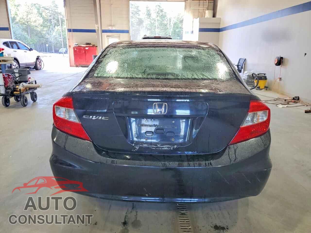 HONDA CIVIC 2012 - 2HGFB2F82CH329460