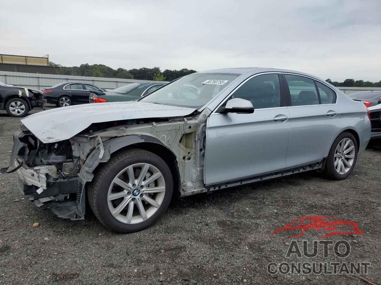 BMW 5 SERIES 2014 - WBA5B3C57ED530634