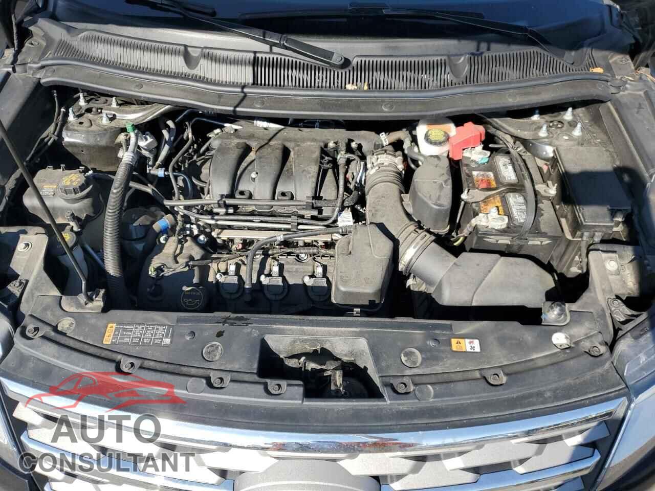 FORD EXPLORER 2018 - 1FM5K7D8XJGB84652