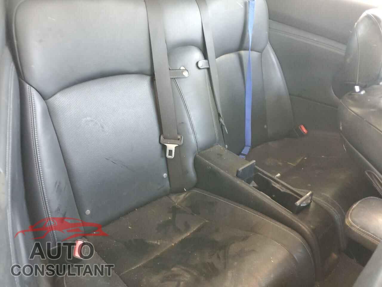 LEXUS IS 2010 - JTHFF2C25A2510284