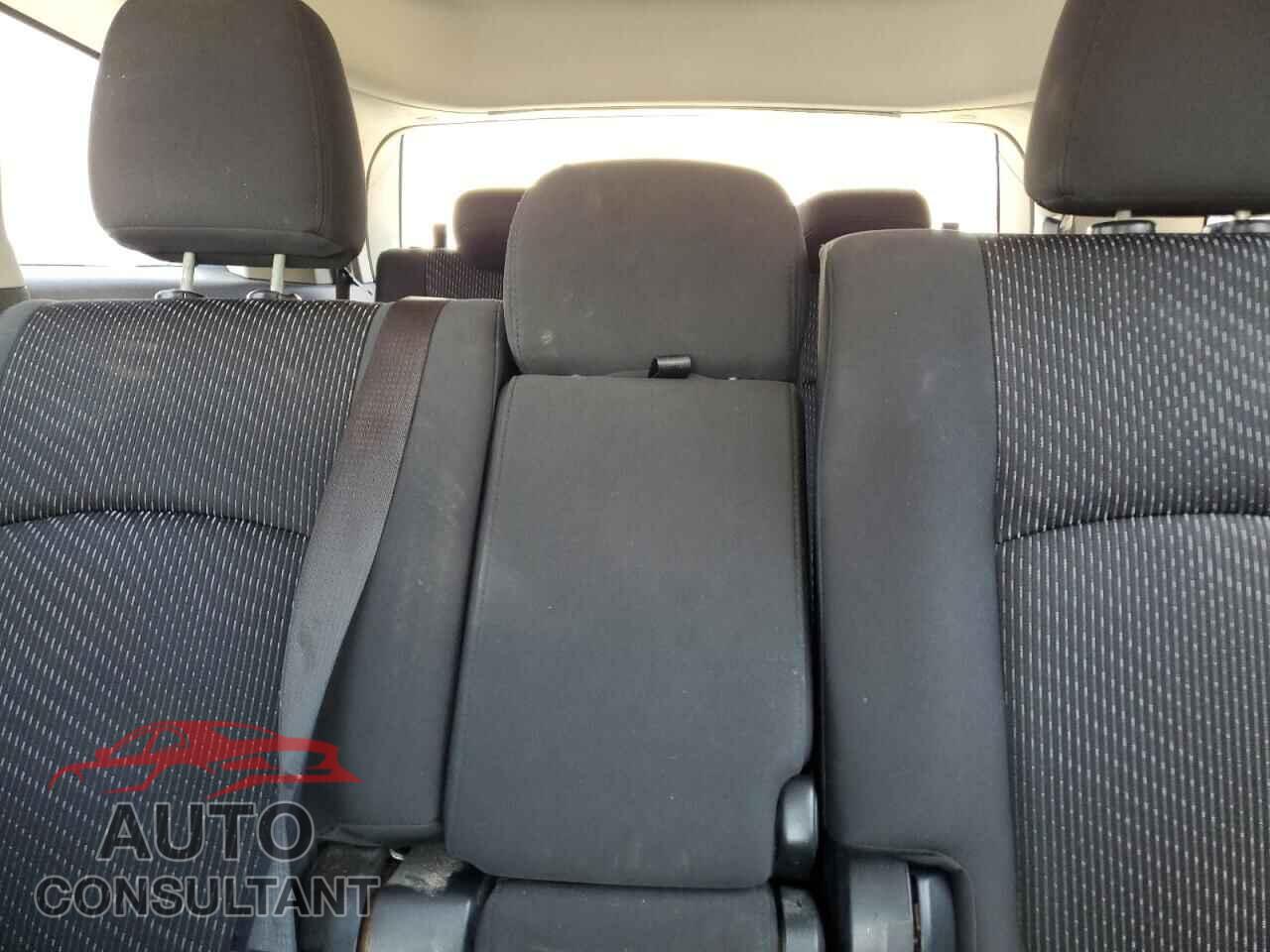 DODGE JOURNEY 2018 - 3C4PDCAB2JT196001