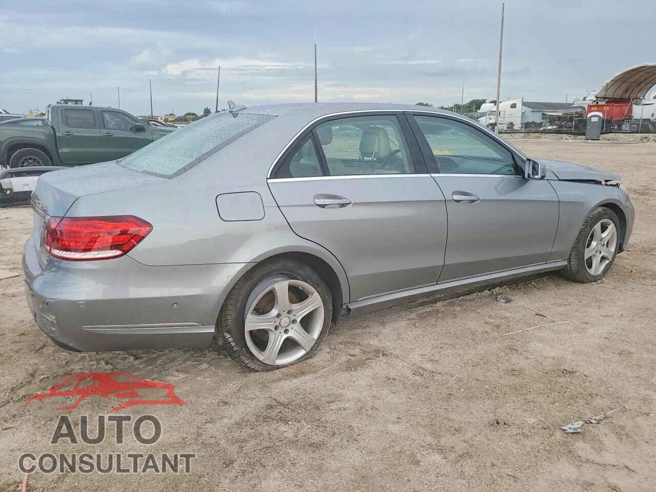 MERCEDES-BENZ E-CLASS 2014 - WDDHF5KB8EA948294
