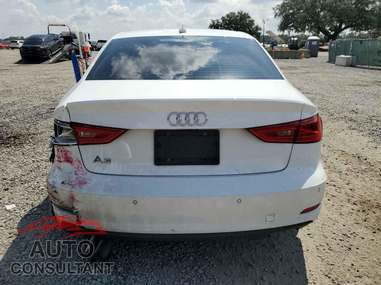 AUDI A3 2016 - WAUA7GFF7G1054479
