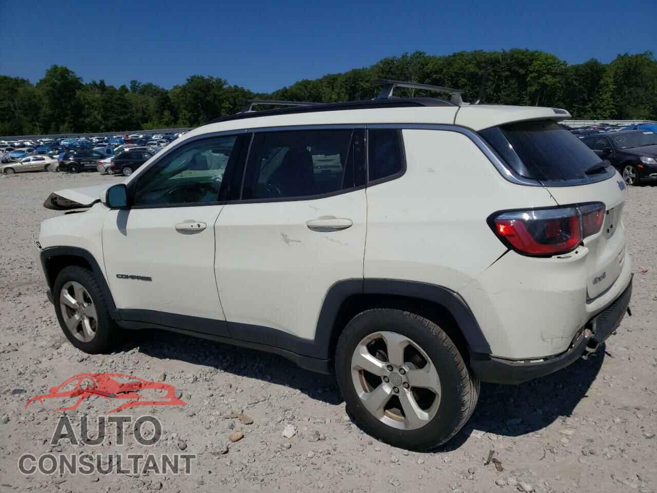 JEEP COMPASS 2018 - 3C4NJDBB8JT230690