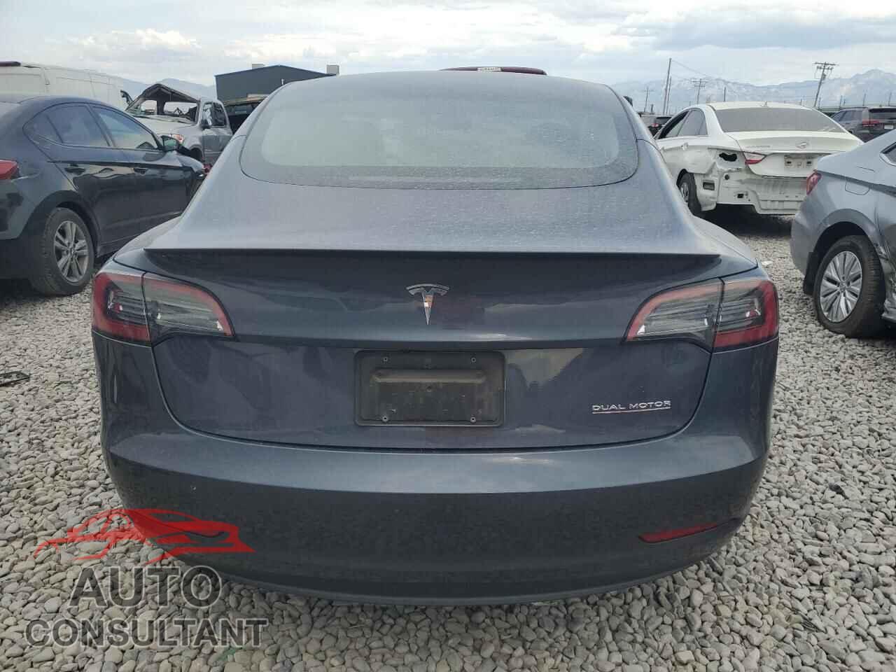 TESLA MODEL 3 2023 - 5YJ3E1EC2PF627897