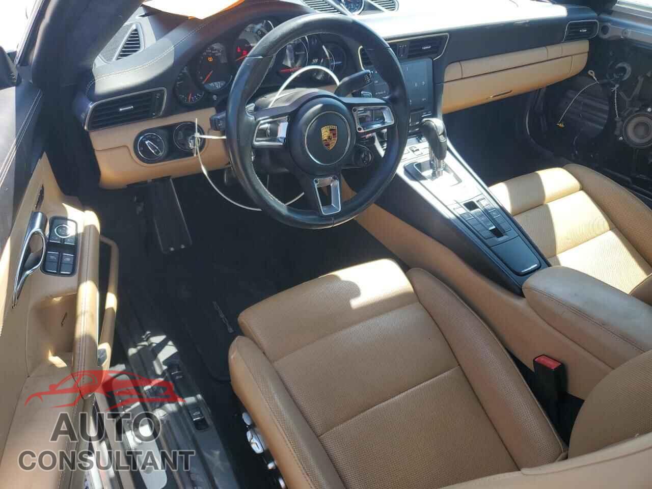PORSCHE 911 2017 - WP0AD2A95HS166354