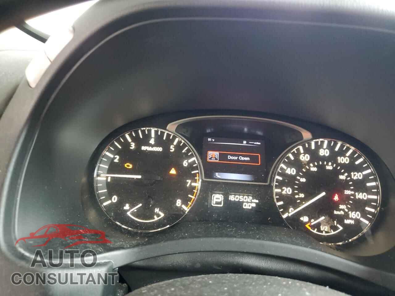 NISSAN PATHFINDER 2015 - 5N1AR2MN3FC722500