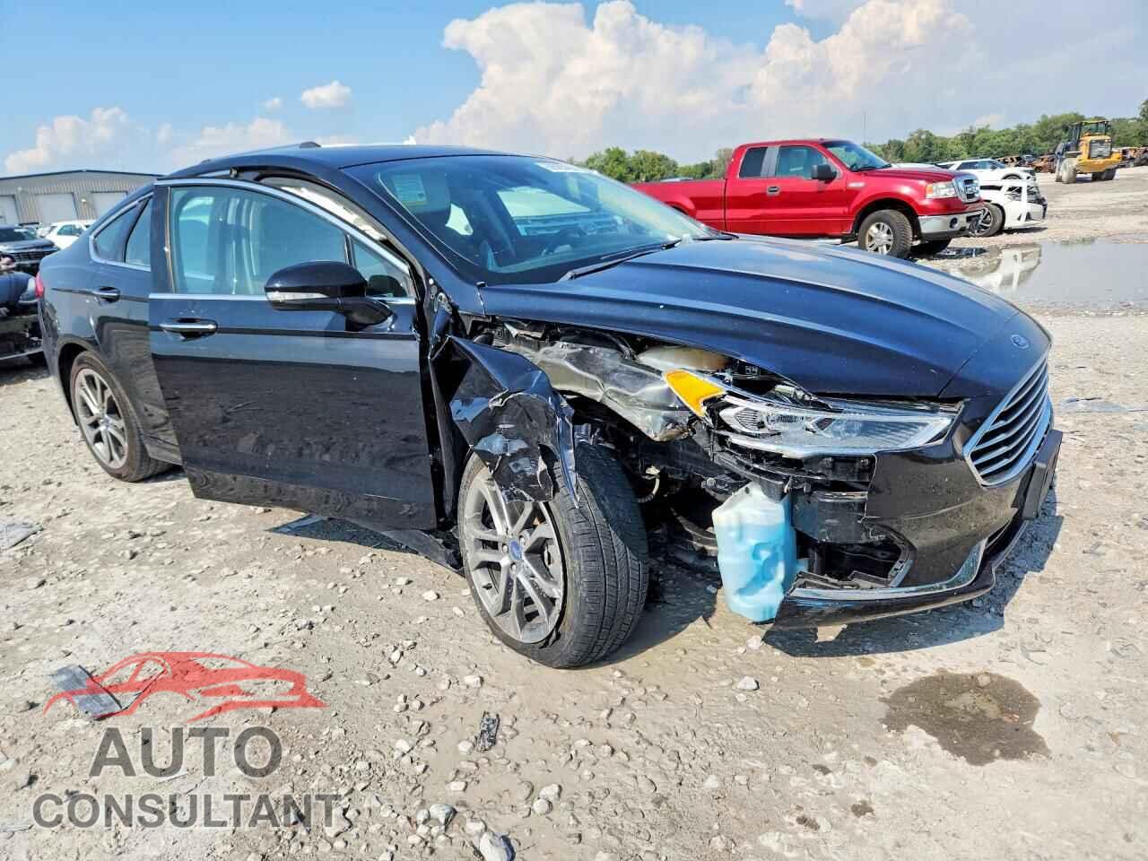FORD FUSION 2019 - 3FA6P0CD6KR232017