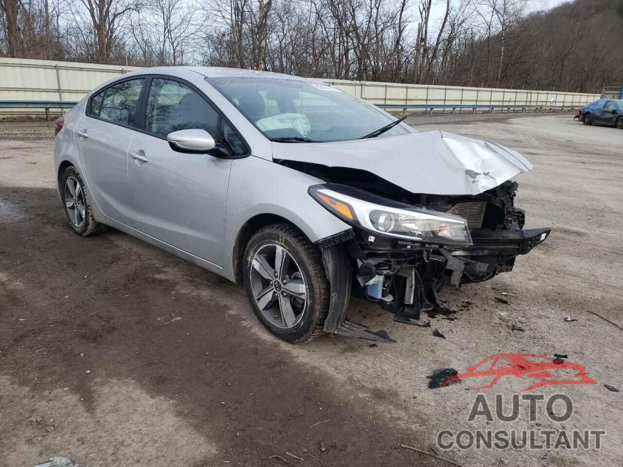 KIA FORTE 2018 - 3KPFL4A74JE239421