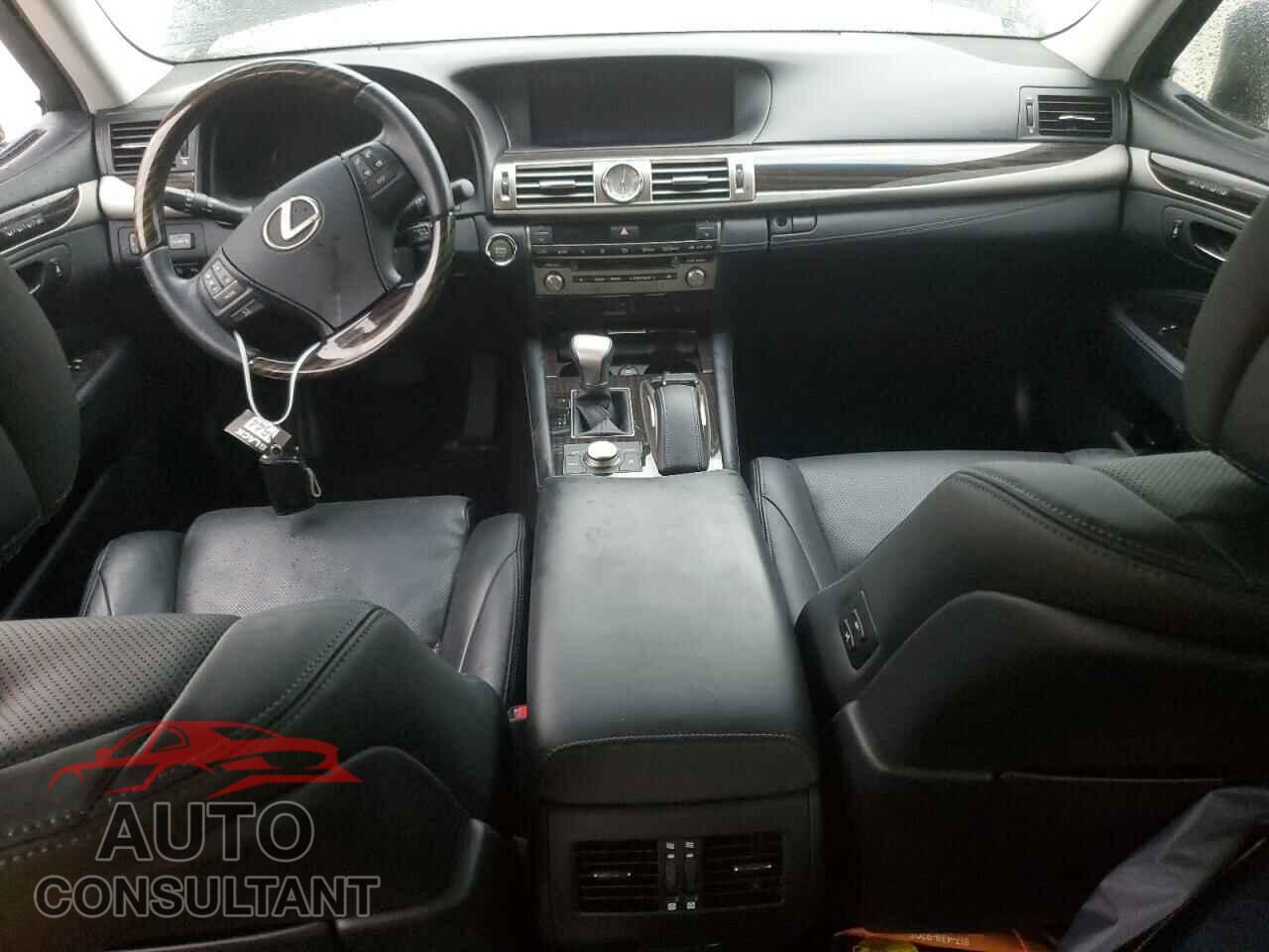 LEXUS LS460 2016 - JTHBL5EF2G5141058