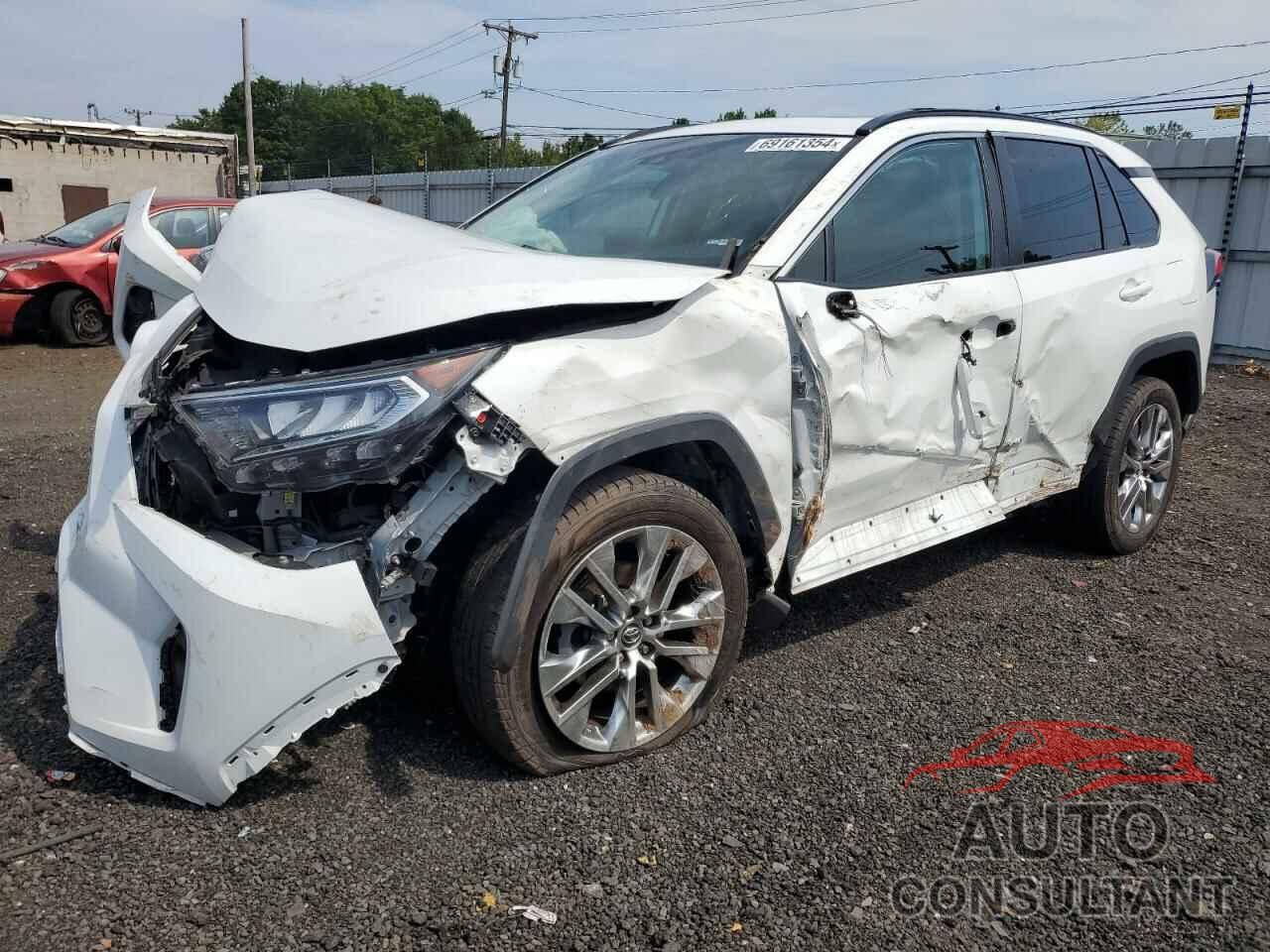 TOYOTA RAV4 2019 - 2T3A1RFV9KW052332