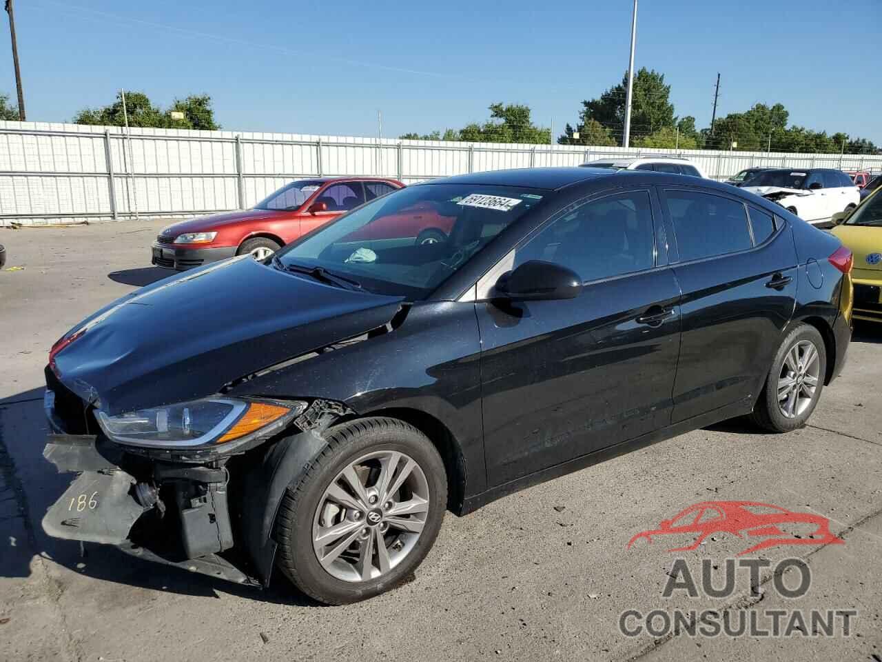 HYUNDAI ELANTRA 2018 - KMHD84LF7JU620884