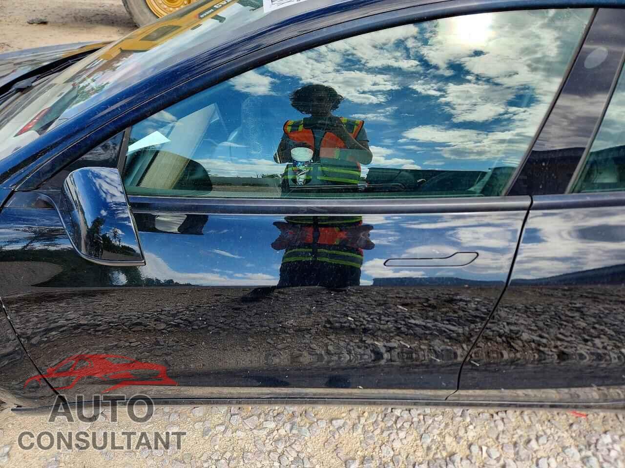 TESLA MODEL 3 2022 - 5YJ3E1EA6NF372019