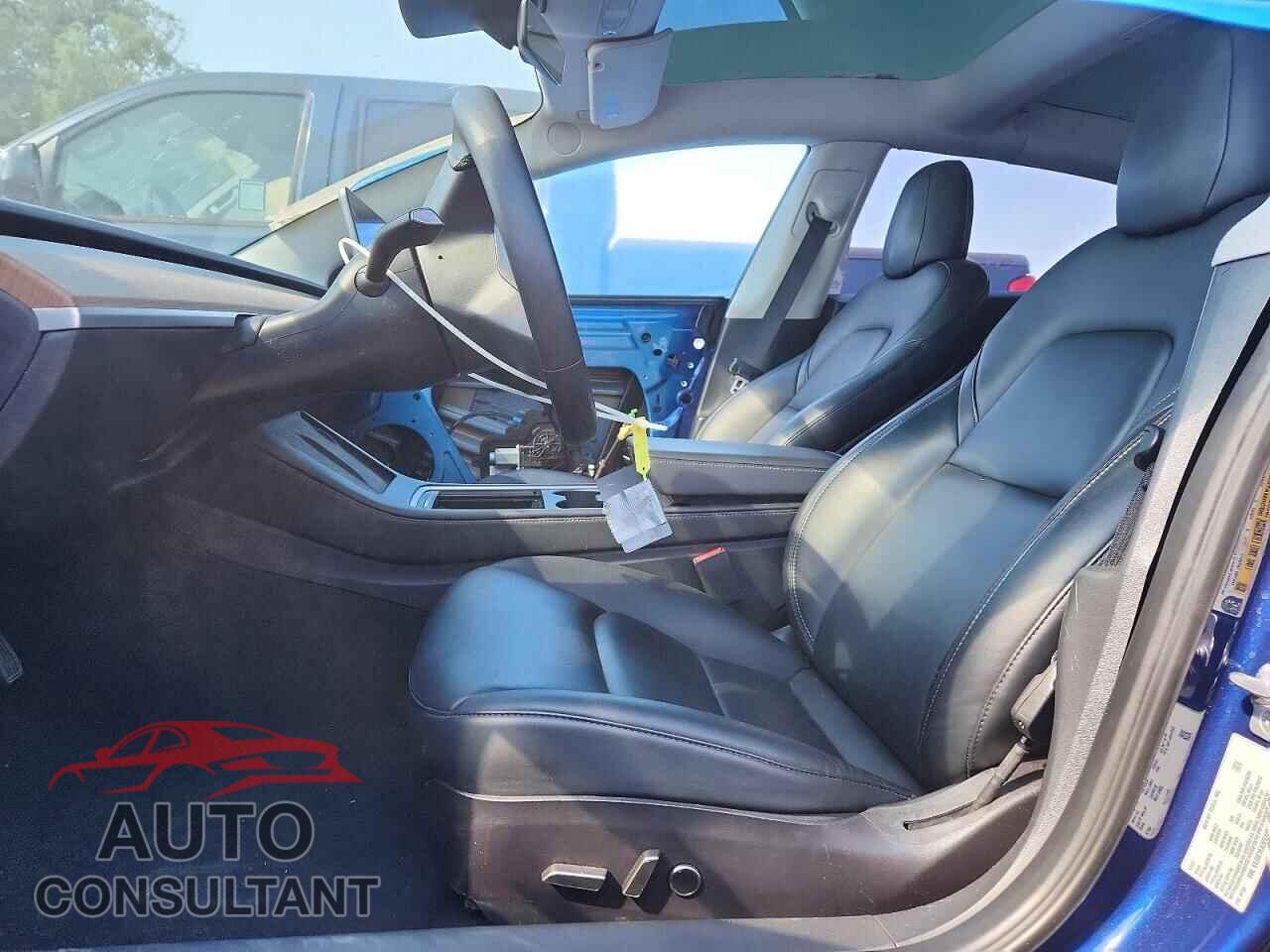 TESLA MODEL 3 2023 - 5YJ3E1EA3PF448220
