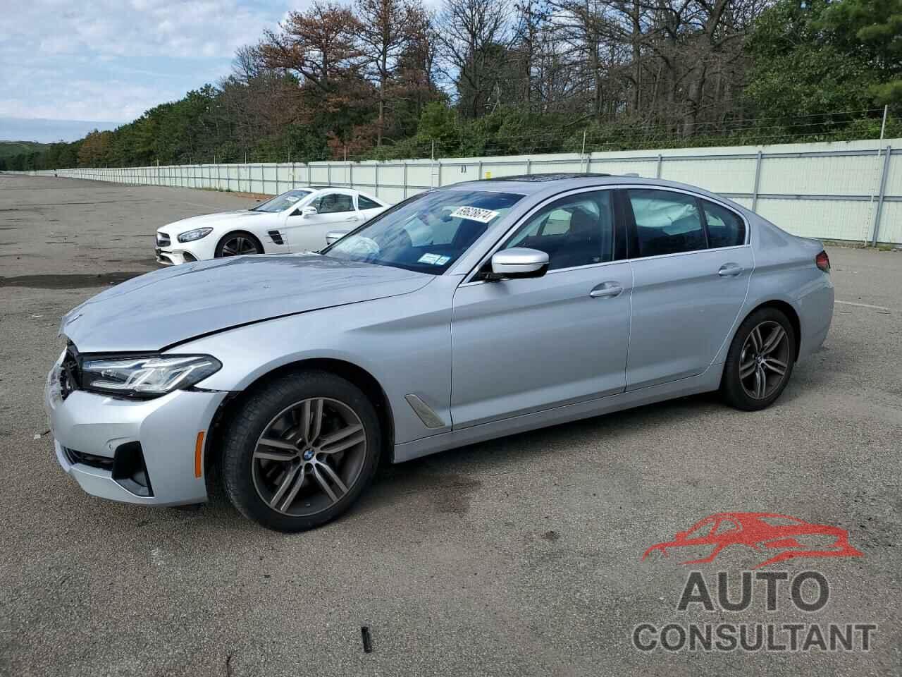 BMW 5 SERIES 2021 - WBA13BJ08MWX10821