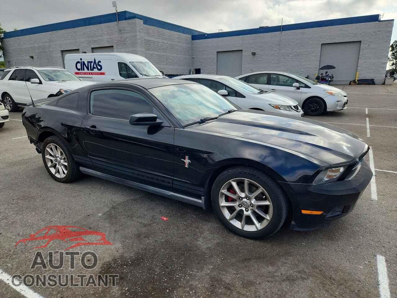 FORD MUSTANG 2011 - 1ZVBP8AM0B5103409