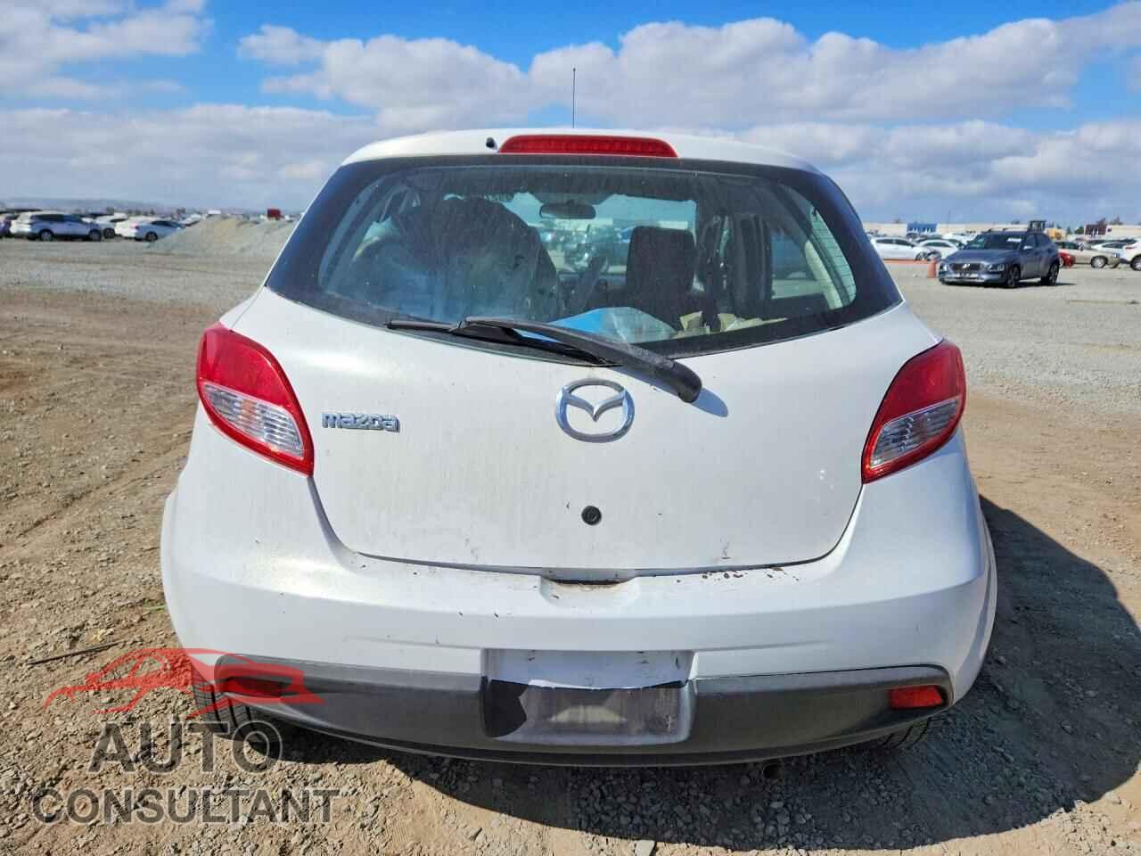 MAZDA 2 2013 - JM1DE1KZ4D0156164