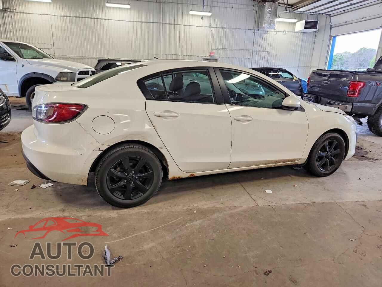 MAZDA 3 2010 - JM1BL1SF7A1295603