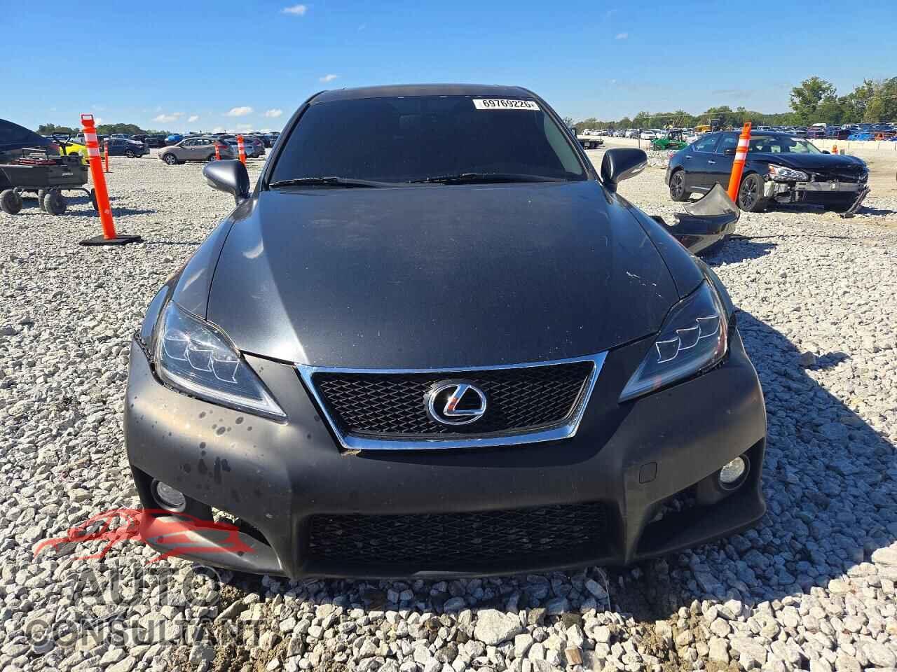 LEXUS IS 2011 - JTHBE5C26B5028216