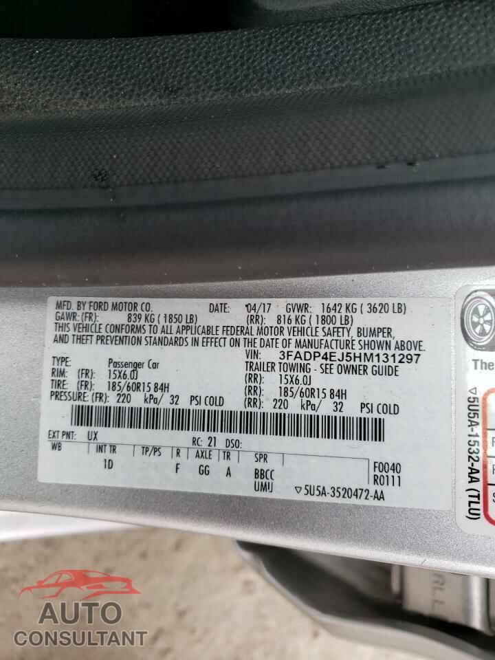 FORD FIESTA 2017 - 3FADP4EJ5HM131297