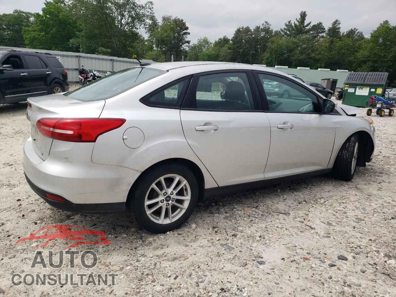 FORD FOCUS 2016 - 1FADP3F25GL232017