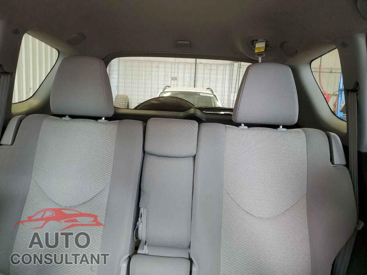 TOYOTA RAV4 2012 - 2T3BF4DV1CW180903
