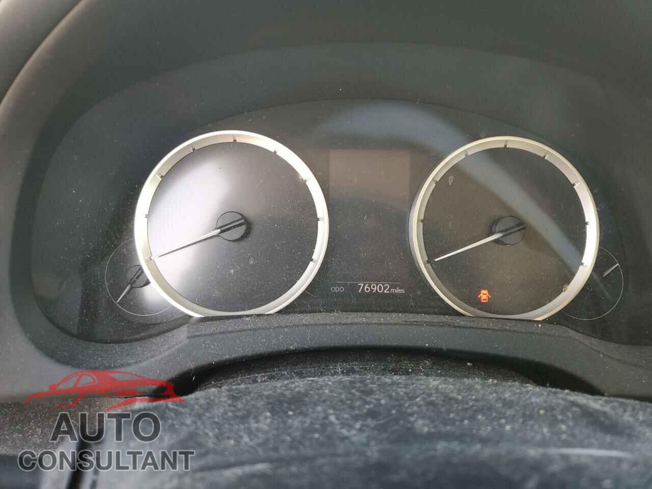 LEXUS IS 2014 - JTHBF1D25E5003302