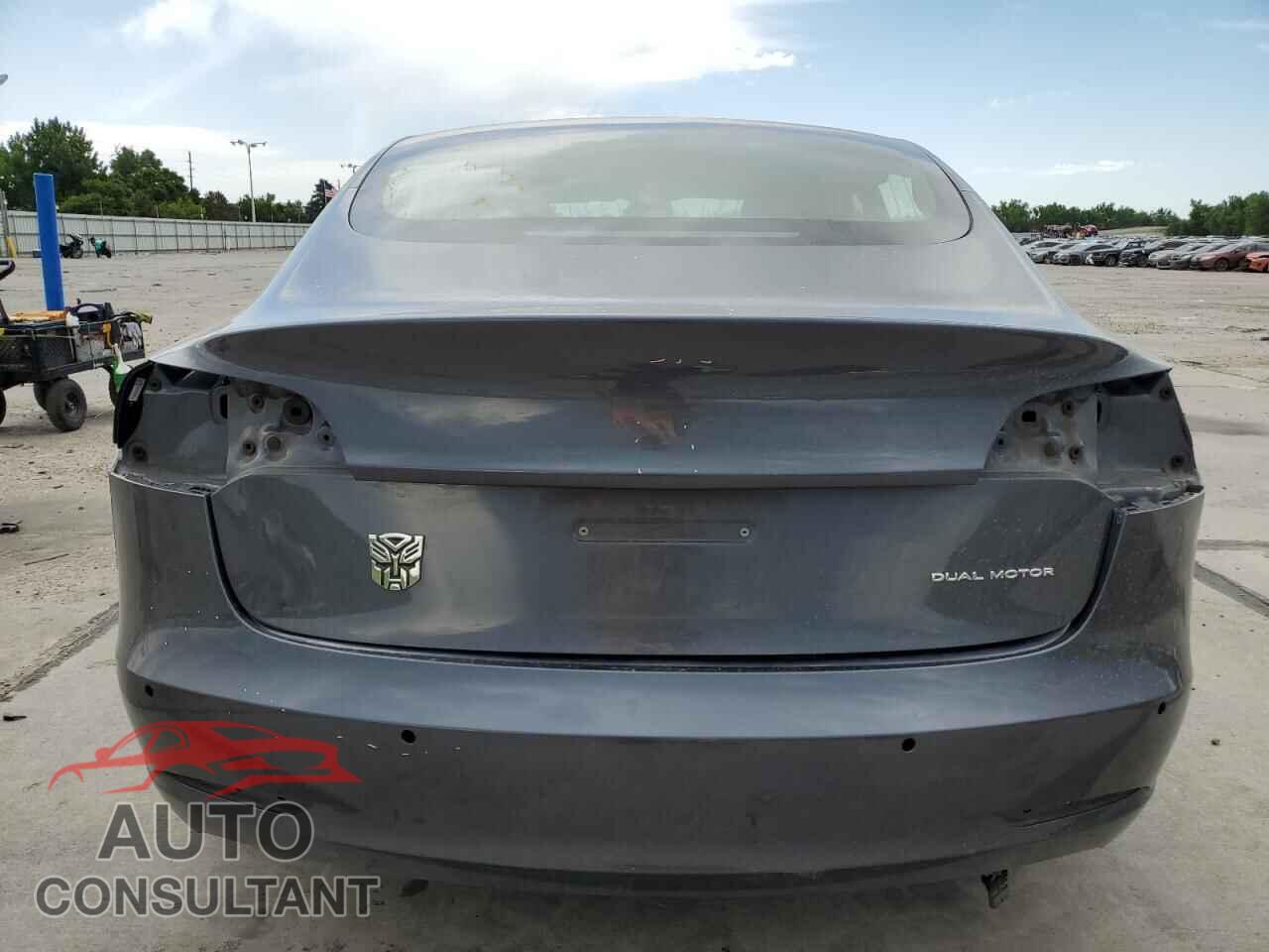 TESLA MODEL 3 2020 - 5YJ3E1EB7LF735532