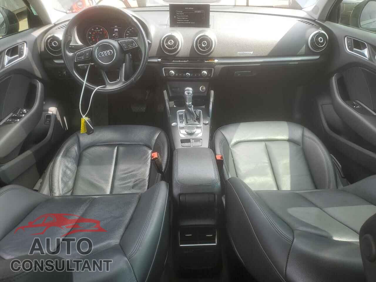 AUDI A3 2017 - WAUB8GFF2H1009999
