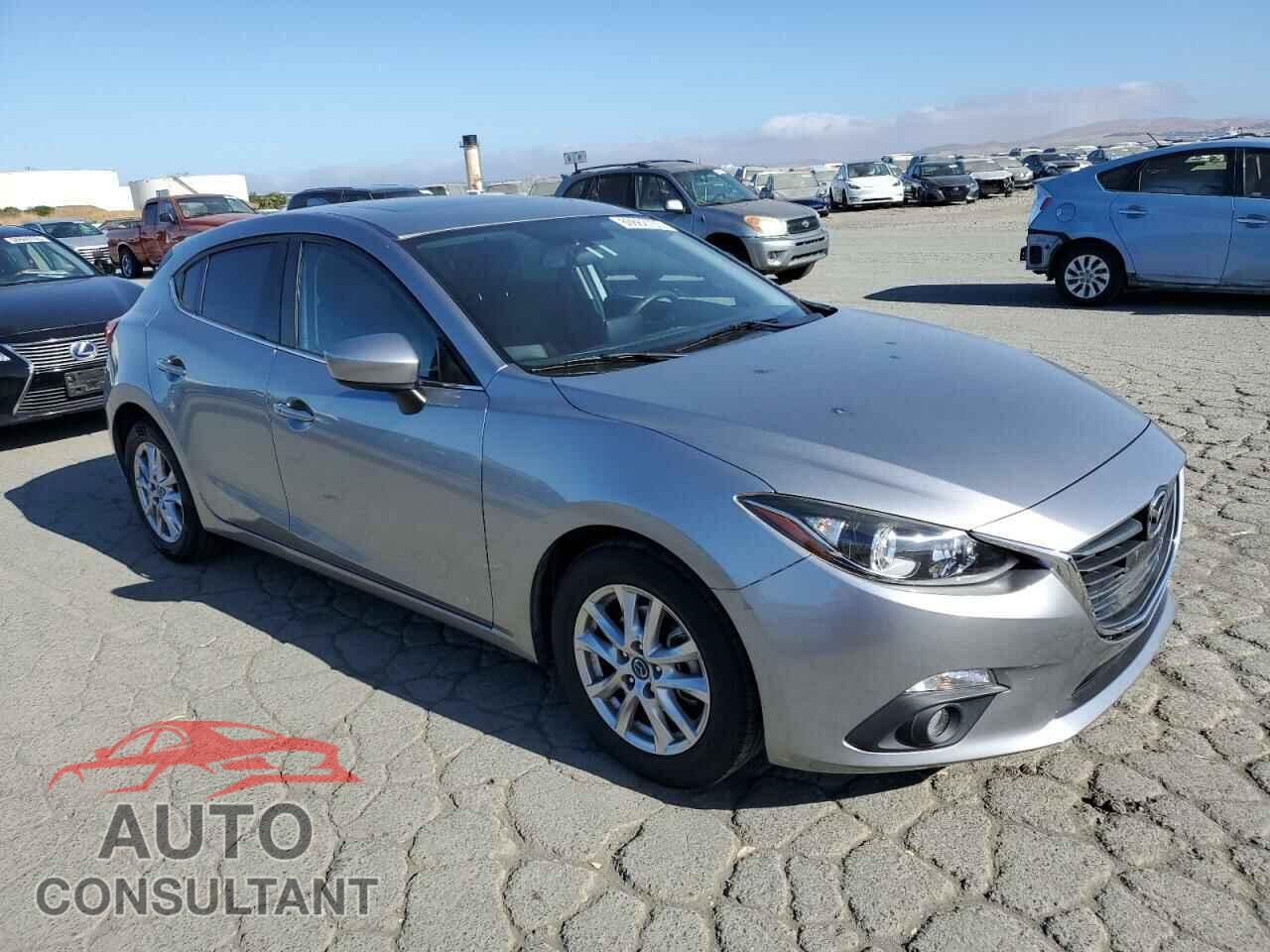 MAZDA 3 2015 - JM1BM1M70F1260802