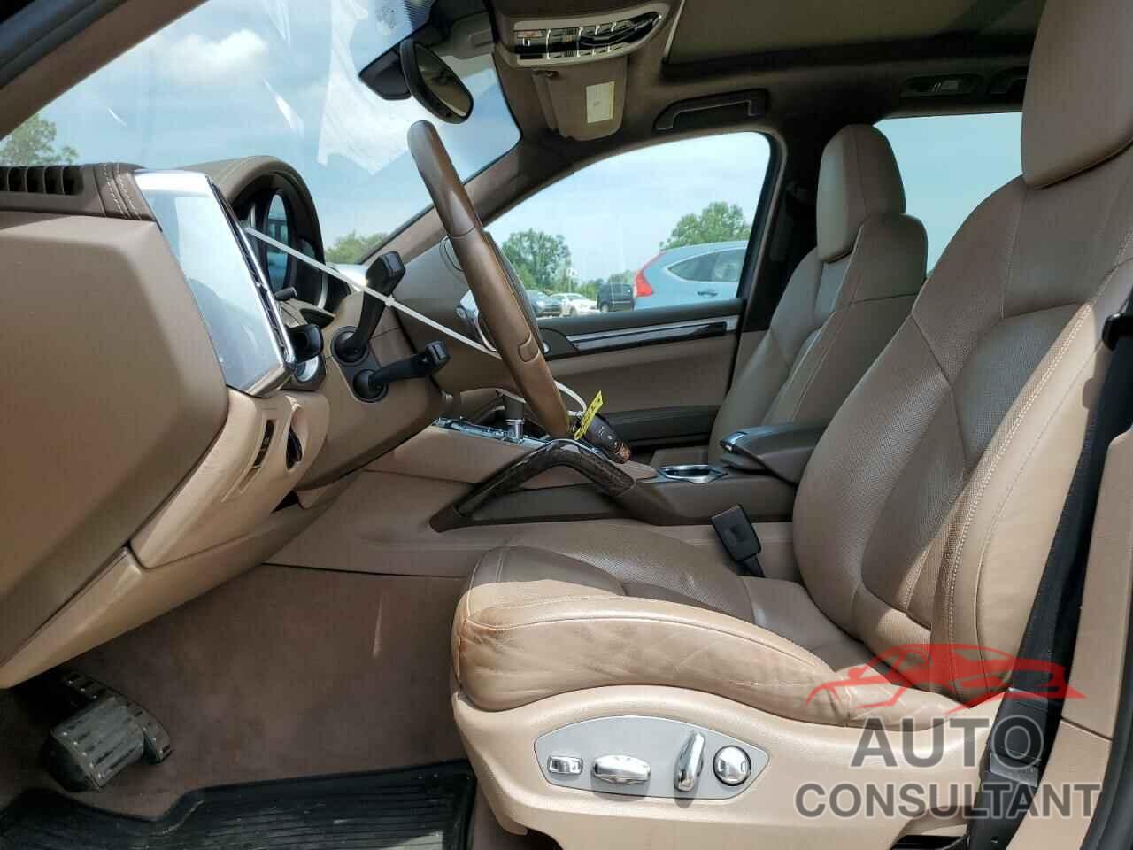 PORSCHE CAYENNE 2012 - WP1AC2A25CLA83496