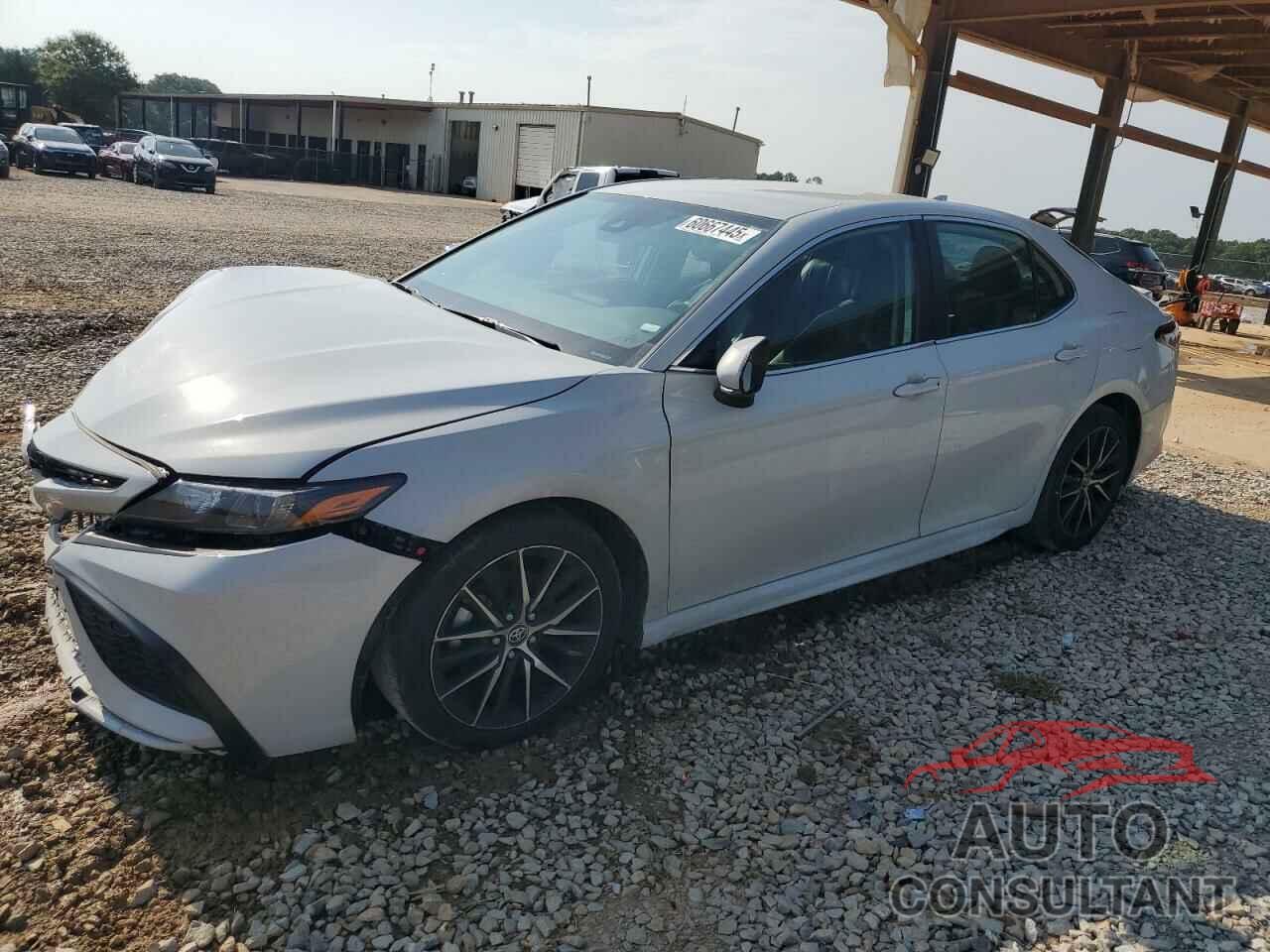 TOYOTA CAMRY 2022 - 4T1G11AK0NU016714