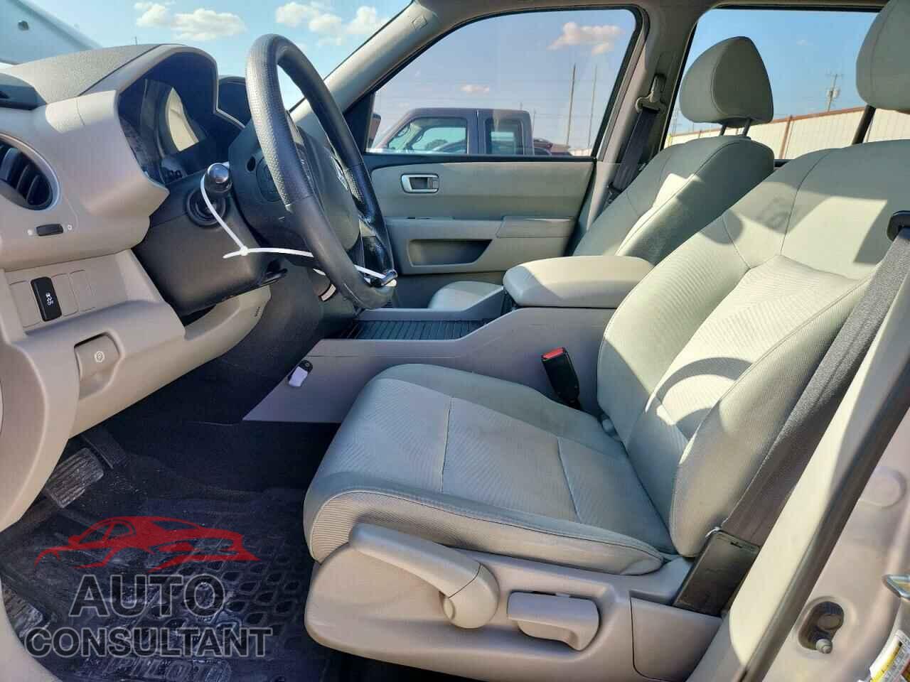 HONDA PILOT 2014 - 5FNYF3H2XEB002226